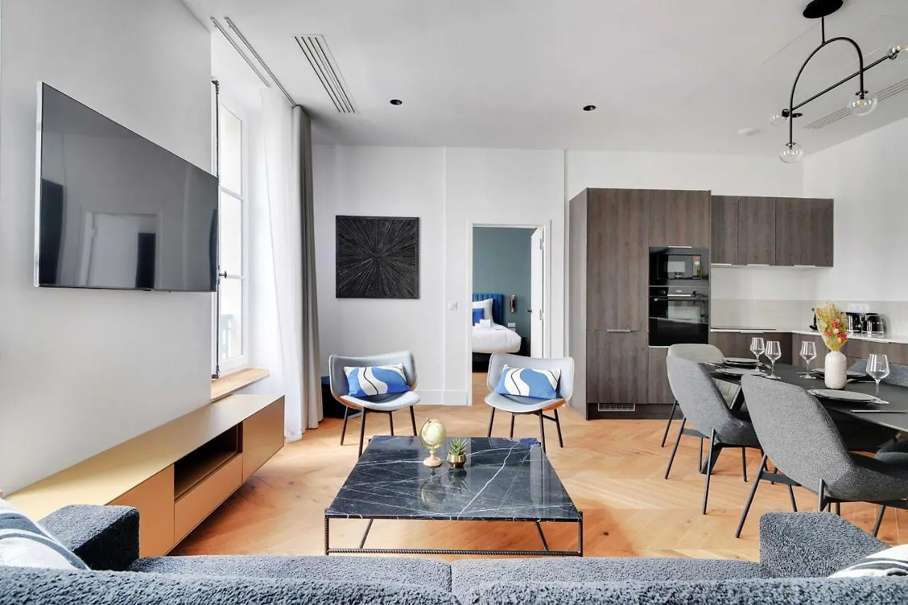 Spacious & Modern Home In Central Paris - 2Br6P - A20